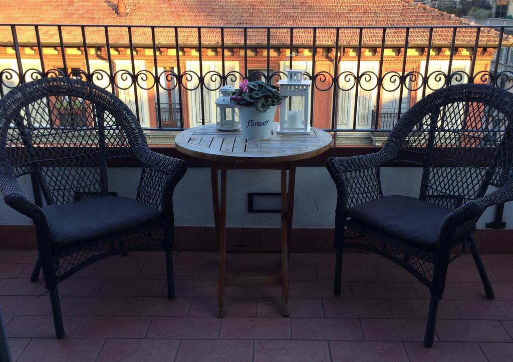 Apartment Pied A Terre With Terrazza In Milan City Center Exteriör bild