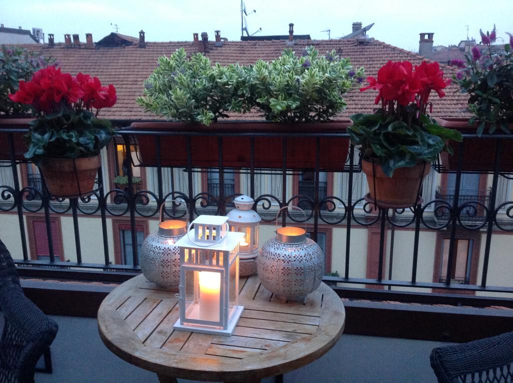Apartment Pied A Terre With Terrazza In Milan City Center Exteriör bild